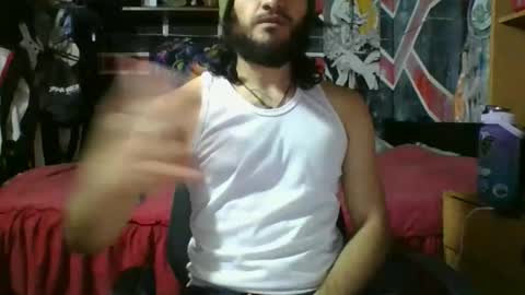 Snapshot of trizquelmen chatting on November 2025 09:46:01 PM Andrew online show from November 2025 09:46:01 PM