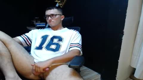 Snapshot of troy_6969 chatting on October 2025 06:17:01 PM Alan David online show from October 2025 06:17:01 PM