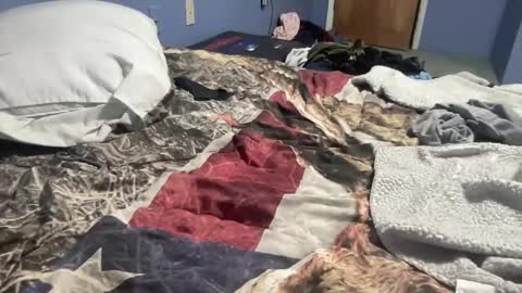 Snapshot of truckguy2021 chatting on March 2025 04:06:01 AM truckguy2021 online show from March 2025 04:06:01 AM