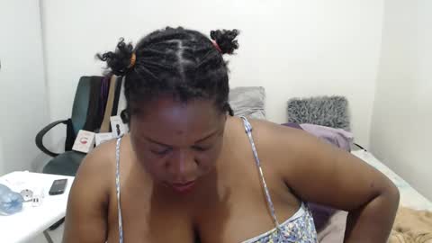 Snapshot of truebella30 chatting on January 2025 05:57:01 AM TrueBella30 online show from January 2025 05:57:01 AM
