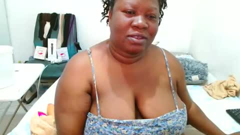 Snapshot of truebella30 chatting on September 2025 06:01:02 AM TrueBella30 online show from September 2025 06:01:02 AM
