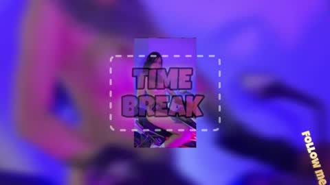   online show from October 2025 12:45:02 PM