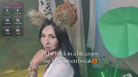   online show from October 2025 12:26:02 PM