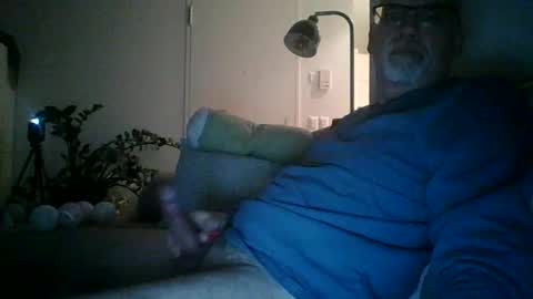 Snapshot of trukturk chatting on November 2025 10:53:02 PM trukturk online show from November 2025 10:53:02 PM