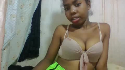 tsaralaza online show from September 2025 06:02:01 PM