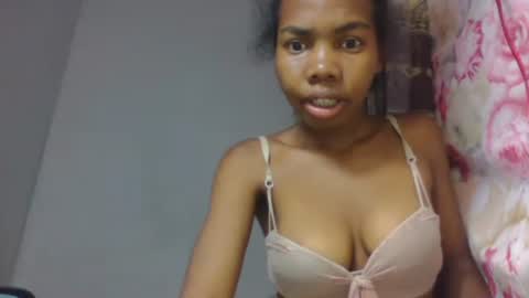 tsaralaza online show from October 2025 11:11:01 AM