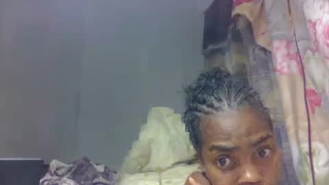 tsaralaza online show from October 2025 02:30:01 PM