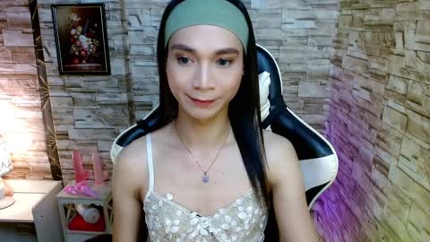 Tina online show from February 2025 06:59:02 PM