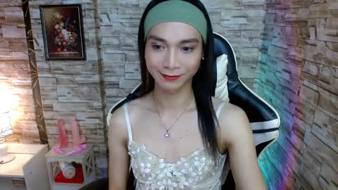 Tina online show from March 2025 09:15:02 PM