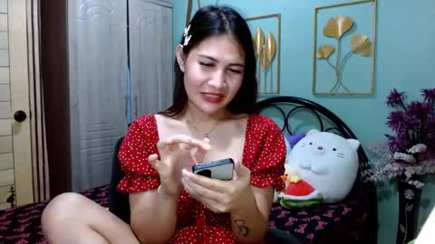 SHENA  online show from December 2024 08:32:01 PM