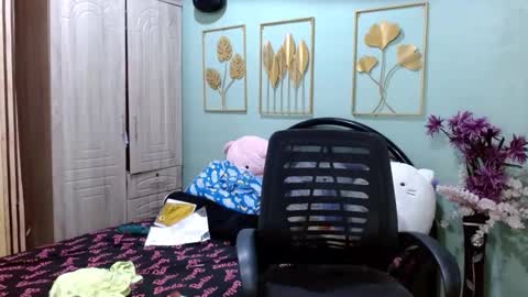 SHENA  online show from December 2024 11:59:01 PM
