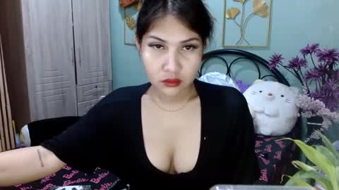 SHENA  online show from January 2025 08:37:02 PM