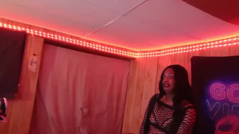 Snapshot of tsnitra chatting on January 2025 09:28:02 PM TsNitra online show from January 2025 09:28:02 PM