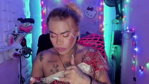 BellaRoxanna online show from December 2024 09:13:01 PM