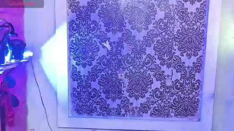 BellaRoxanna online show from November 2025 07:02:02 PM