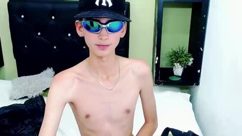 ttimy online show from December 2024 12:21:02 AM