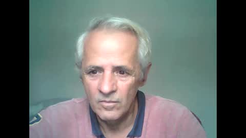 Snapshot of tuamigo8a chatting on October 2025 04:13:02 PM Siveomeves online show from October 2025 04:13:02 PM