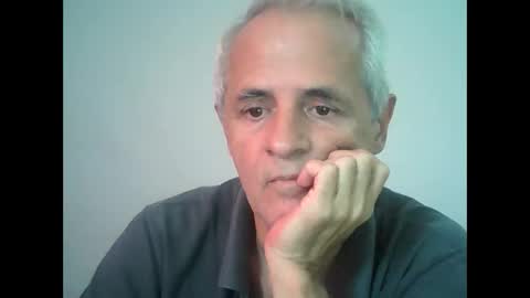 Snapshot of tuamigo8a chatting on December 2025 03:39:01 PM Siveomeves online show from December 2025 03:39:01 PM