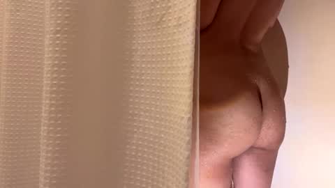 Snapshot of tucataleya chatting on January 2025 11:16:01 PM MissCataleya online show from January 2025 11:16:01 PM