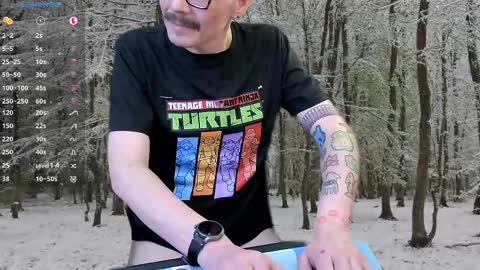 Snapshot of tumbles05 chatting on November 2025 05:07:02 AM tumbling through online show from November 2025 05:07:02 AM