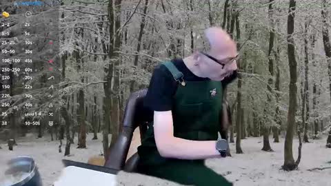 Snapshot of tumbles05 chatting on December 2025 07:29:02 PM tumbling through online show from December 2025 07:29:02 PM