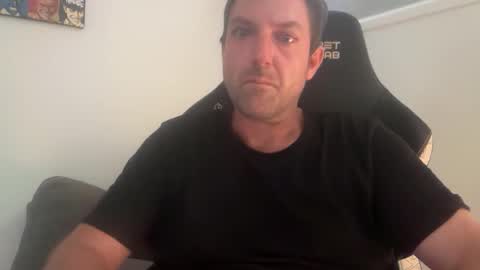tung247 online show from October 2025 03:14:02 AM