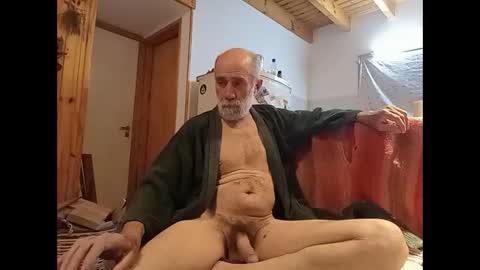 Papi Facu online show from December 2024 01:18:01 AM