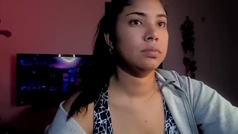 Snapshot of tuti_penelope chatting on October 2025 11:33:02 AM tuti_penelope online show from October 2025 11:33:02 AM