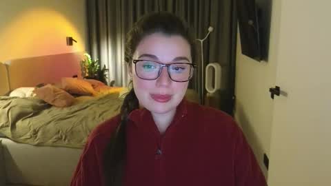 Ariana online show from November 2025 09:06:01 PM