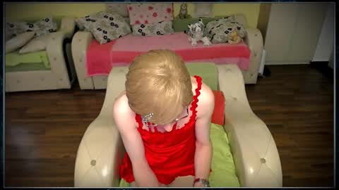 Clementine online show from December 2024 08:48:01 AM