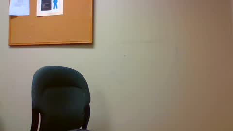 Snapshot of twayne29x chatting on February 2025 04:52:01 AM twayne29x online show from February 2025 04:52:01 AM