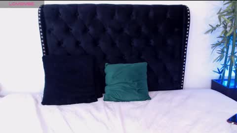 Sophy online show from February 2025 08:14:02 PM