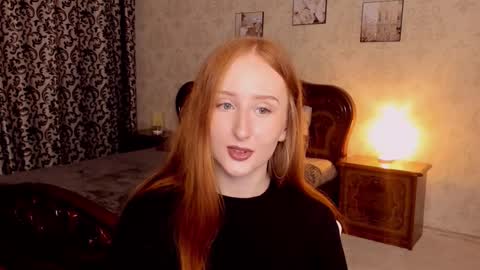 Snapshot of twilightserenade chatting on October 2025 11:18:02 AM twilightserenade online show from October 2025 11:18:02 AM