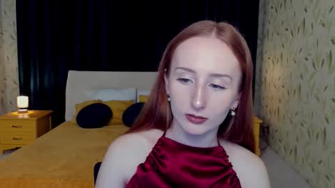 Snapshot of twilightserenade chatting on November 2025 03:38:01 AM twilightserenade online show from November 2025 03:38:01 AM