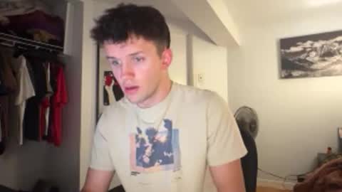 Snapshot of twink2048 chatting on December 2025 10:36:01 PM twink2048 online show from December 2025 10:36:01 PM