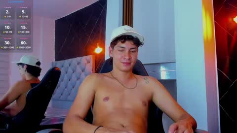 Snapshot of twink_bunny chatting on December 2024 06:20:01 AM samu online show from December 2024 06:20:01 AM