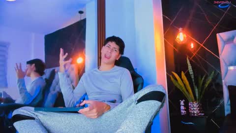 Snapshot of twink_bunny chatting on September 2025 01:06:02 AM samu online show from September 2025 01:06:02 AM