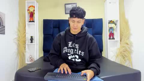 Snapshot of twink_bunny chatting on September 2025 11:23:02 AM samu online show from September 2025 11:23:02 AM