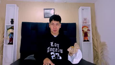 samu online show from October 2025 12:02:01 PM