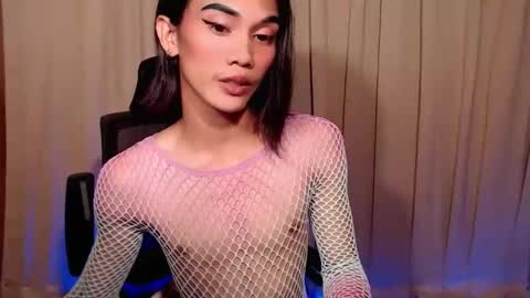 twink_clint online show from November 2025 06:08:01 PM