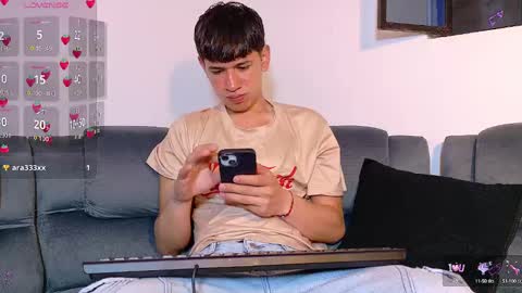 Snapshot of twink_daren chatting on October 2025 05:10:02 PM Mr Daren online show from October 2025 05:10:02 PM