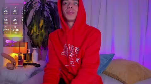 Lion online show from February 2025 11:32:01 AM