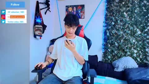 Snapshot of twink_sebas_ chatting on March 2025 07:02:01 PM Bad boy sebastian online show from March 2025 07:02:01 PM