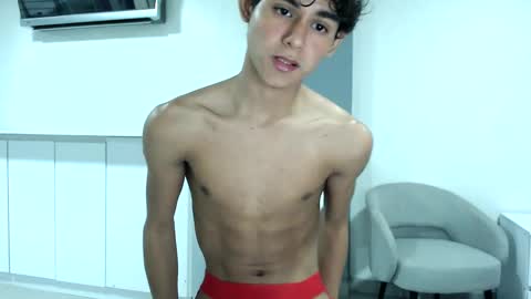 Twink Waldorf online show from December 2024 09:11:01 PM