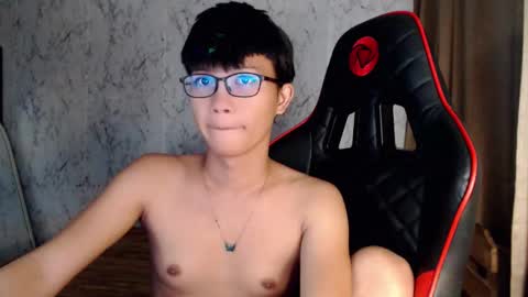 Snapshot of twinkle_star03 chatting on October 2025 12:21:02 AM jobert online show from October 2025 12:21:02 AM