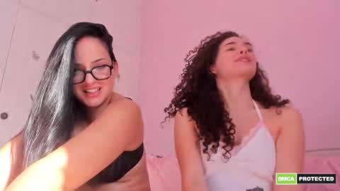 twoistrouble_ online show from October 2025 06:43:02 AM