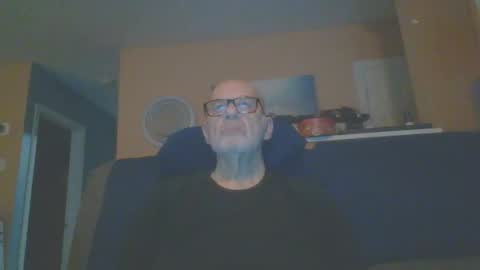 Snapshot of twstone chatting on February 2025 02:36:02 AM twstone online show from February 2025 02:36:02 AM