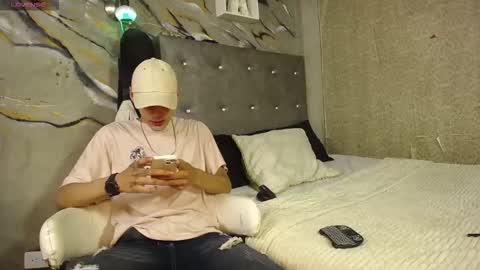 tyler cooper online show from November 2025 03:20:02 AM