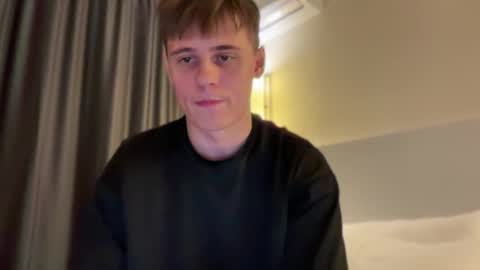 tyler_garrner online show from October 2025 06:39:01 PM