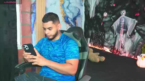 Snapshot of tyler_price01 chatting on October 2025 09:48:01 PM Tyler online show from October 2025 09:48:01 PM